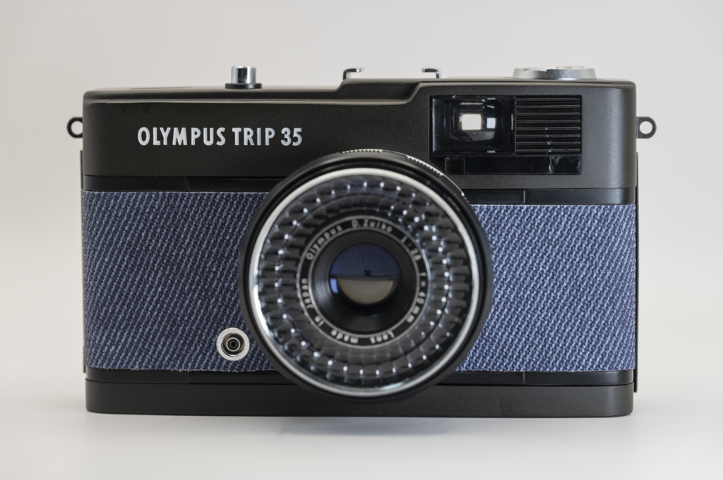 Olympus Trip 35 & Nikon Coolpix S6600まとめ Spec Sheet: Nikon's six new point-and-shoots, from superzoom